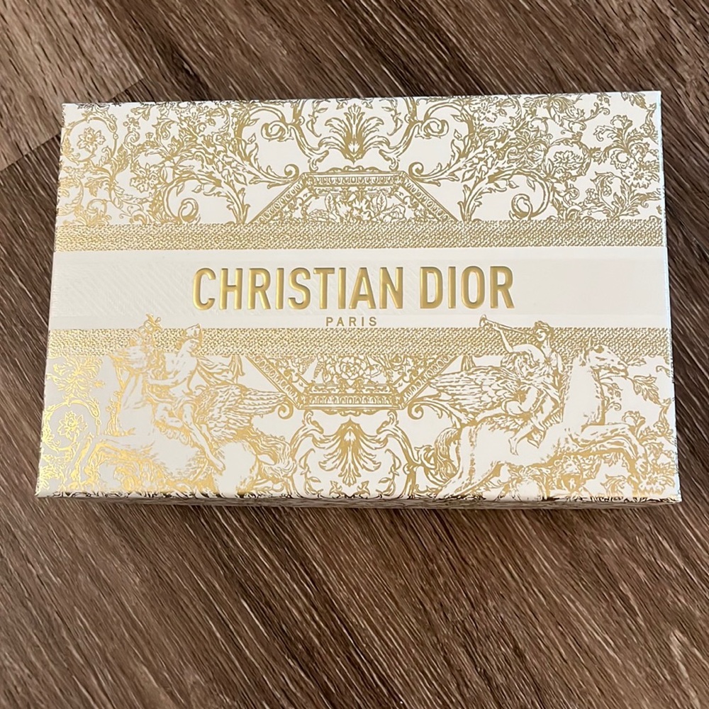 Christian dior gift box